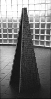 Lothar Rumold: Sisyphos, 1999, Esche, 180 x 60 x 60 cm