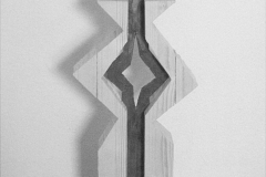 Lothar Rumold: Pfau, 1991, Tanne, Kupferblech, H 98 cm